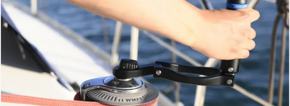 Flipper - Foldable Winch Handle by EasySea