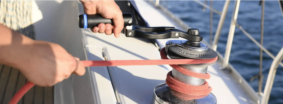 Flipper - Foldable Winch Handle by EasySea